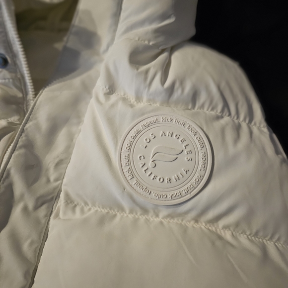 Fabletics Puffer - Picture 4 of 5